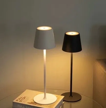 Luminária Abajur Mesa LED Touch Dimerizável Recarregável