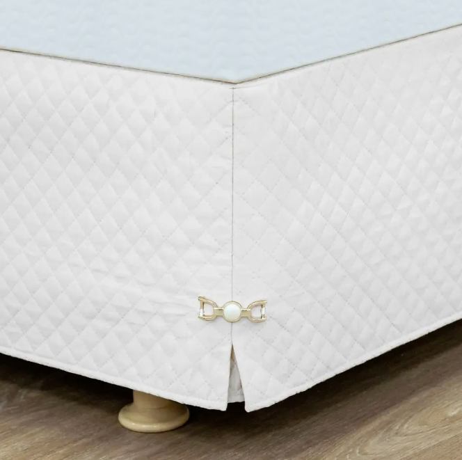 Saia Box Casal Matelada com Pingente 40cm Altura Branco