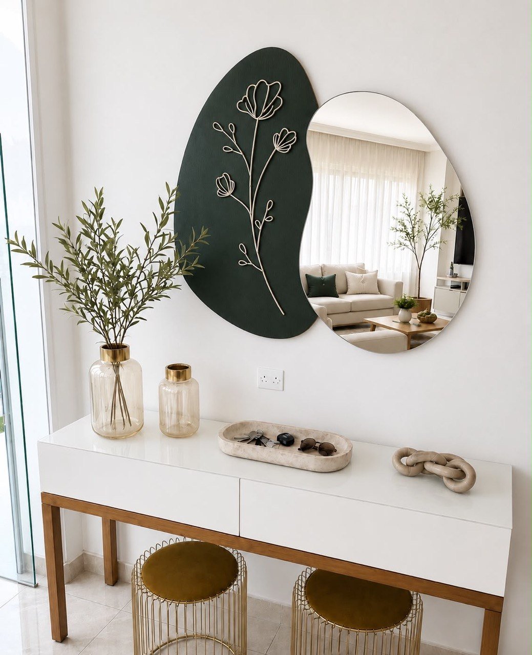 Quadro Decorativo Orgânico com Espelho Acrílico e Flor